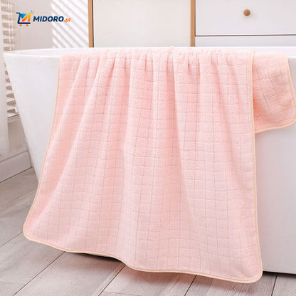 Ręcznik kąpielowy PineappleGrid™ | Szybko schnie, wchłania, idealny na prezent!