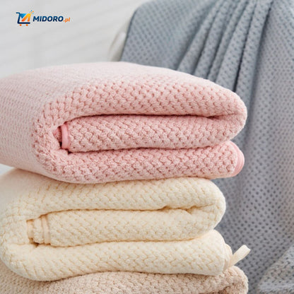 Ręcznik kąpielowy PineappleGrid™ | Szybko schnie, wchłania, idealny na prezent!