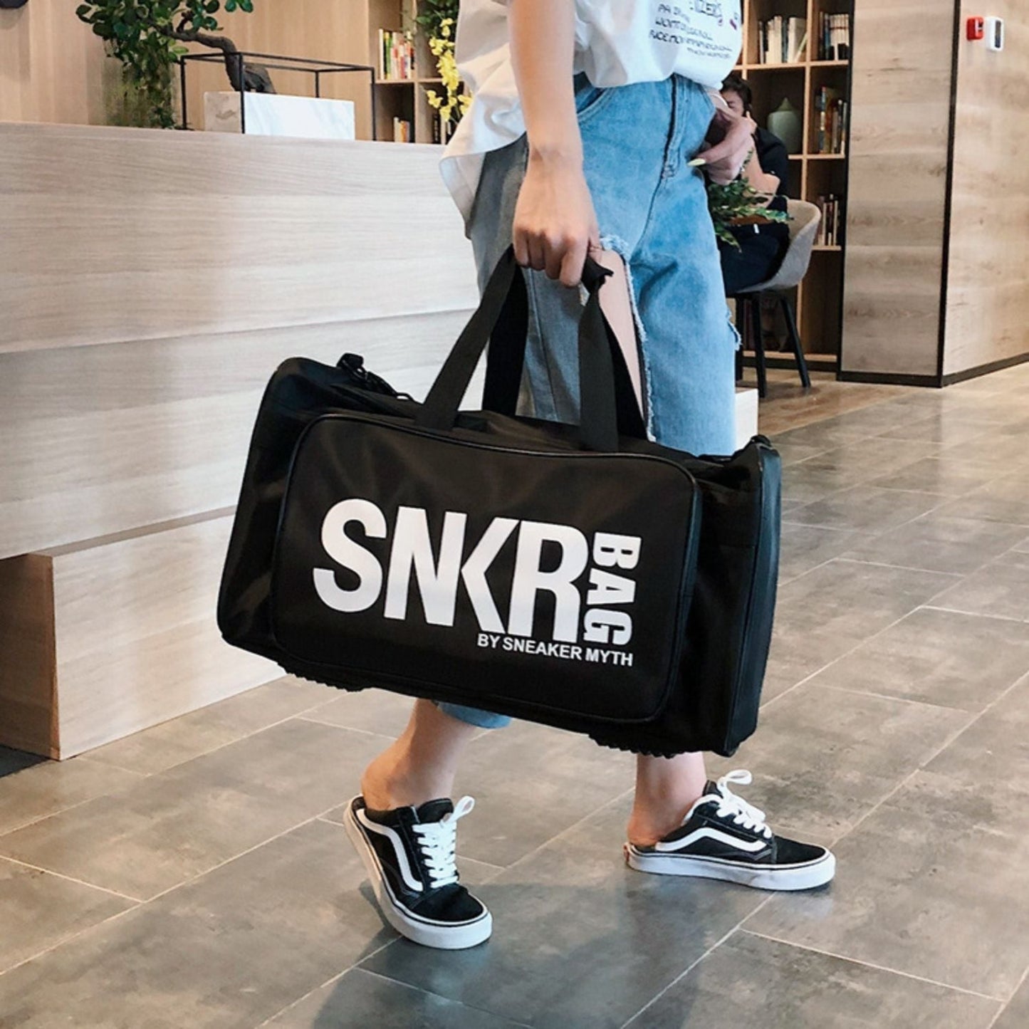 SNKRPro™ Torba | Wielofunkcyjna, Przestronna i Trwała Torba Sportowa!